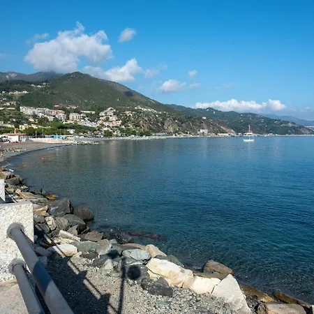 Casa Topazia